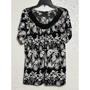 Susan Lawrence Black & White Floral Paisley Embellished Neck Short Sleeve Top 1X
